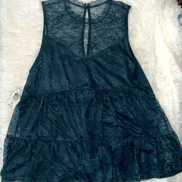 TORRID LACE TIERED MOCK NECK - Picture 2 of 3